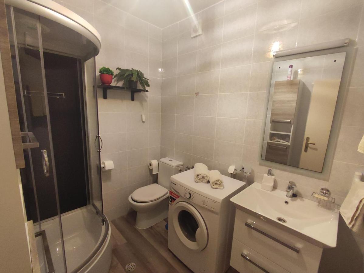 Apartments Milina Omiš Екстериор снимка