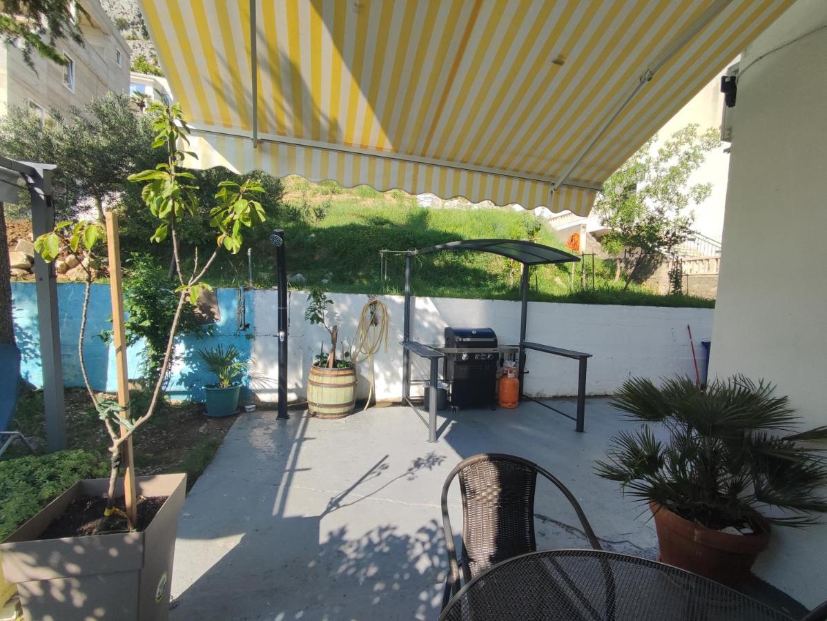 Apartments Milina Omiš Екстериор снимка